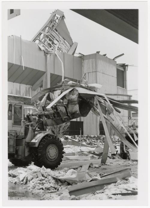 Gift of Kathleen Olivera, 2024.98.5a-b, Connecticut Museum of Culture and History collection, I…
