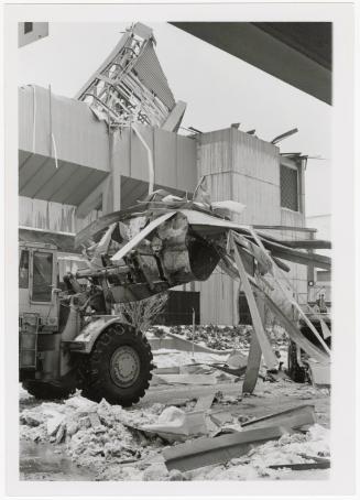 Gift of Kathleen Olivera, 2024.98.5a-b, Connecticut Museum of Culture and History collection, I…