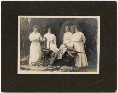 Gift of Jessie Norton-Lazenby, 2021.44.554, Connecticut Museum of Culture and History collectio…
