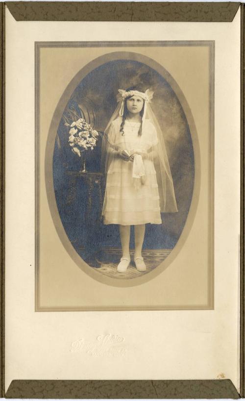 Gift of Marie Peichert, 2000.77.43, Connecticut Museum of Culture and History collection, No Kn…