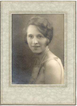 Bequest of Concordia A. Gregorieff, 2009.348.41, Connecticut Museum of Culture and History coll…