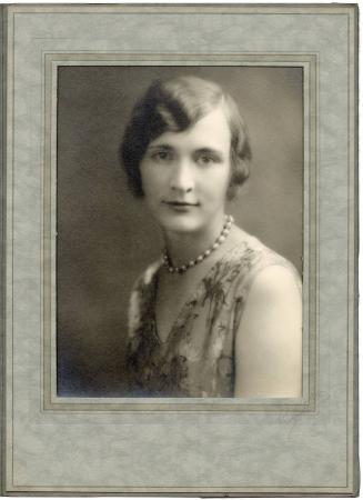 Bequest of Concordia A. Gregorieff, 2009.348.42, Connecticut Museum of Culture and History coll…