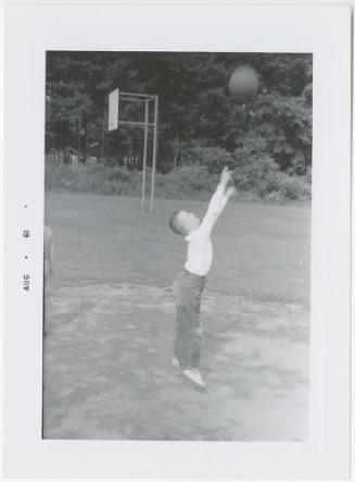 Gift of Margaret V. Tedone, 2013.163.12, Connecticut Museum of Culture and History, In Copyrigh…