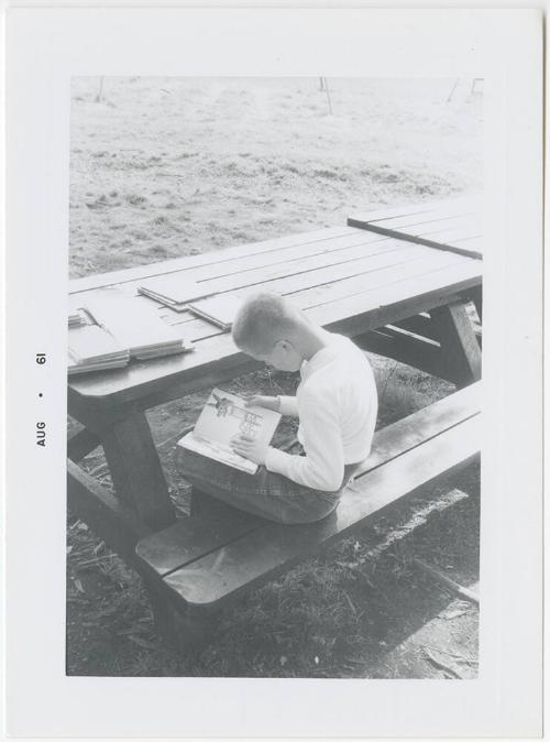 Gift of Margaret V. Tedone, 2013.163.17, Connecticut Museum of Culture and History, In Copyrigh…