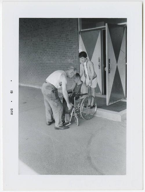 Gift of Margaret V. Tedone, 2013.163.23, Connecticut Museum of Culture and History, In Copyrigh…