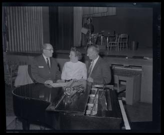 Gift of Margaret V. Tedone, 2013.163.32, Connecticut Museum of Culture and History, In Copyrigh…