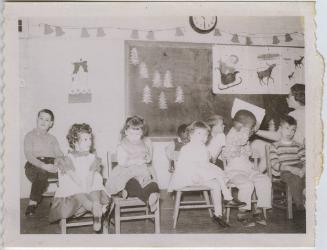 Gift of Margaret V. Tedone, 2013.163.86, Connecticut Museum of Culture and History, In Copyrigh…