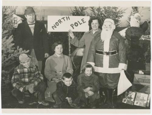 Gift of Theresa Wasielak McInnis, 2025.82.15, Connecticut Museum of Culture and History collect…