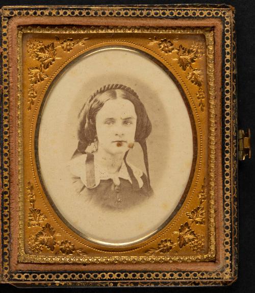 Gift of the estate of Emma L. Burdett, 1976.142.0, Connecticut Museum of Culture and History, N…