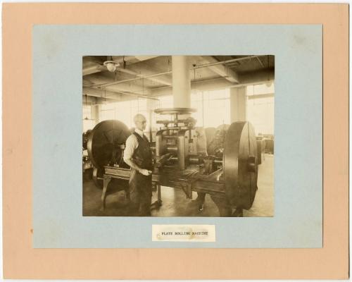 Gift of Tom Cameron, 2026.4.2a-b, Connecticut Museum of Culture and History collection, Copyrig…