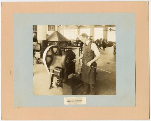 Gift of Tom Cameron, 2026.4.4a-b, Connecticut Museum of Culture and History collection, Copyrig…