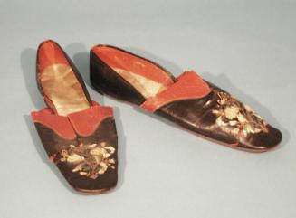 Woman's Shoes